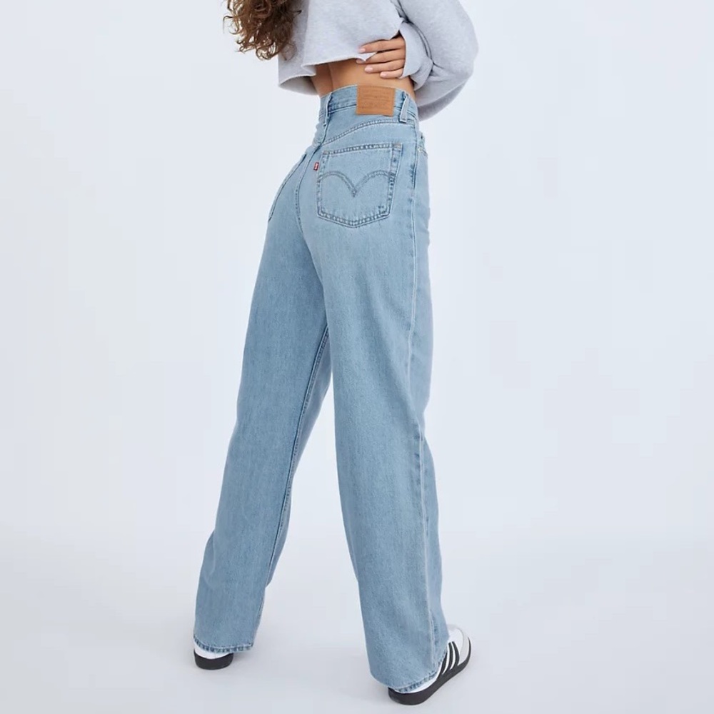 levi’s high loose jean 24